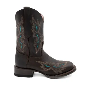 Betsy Embroidered Square Toe Pull On Cowboy Boots
