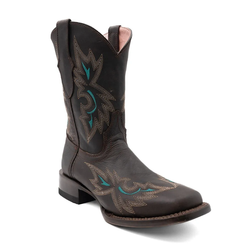 Betsy Embroidered Square Toe Pull On Cowboy Boots