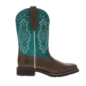 Callie Embroidered Square Toe Pull On Cowboy Boots
