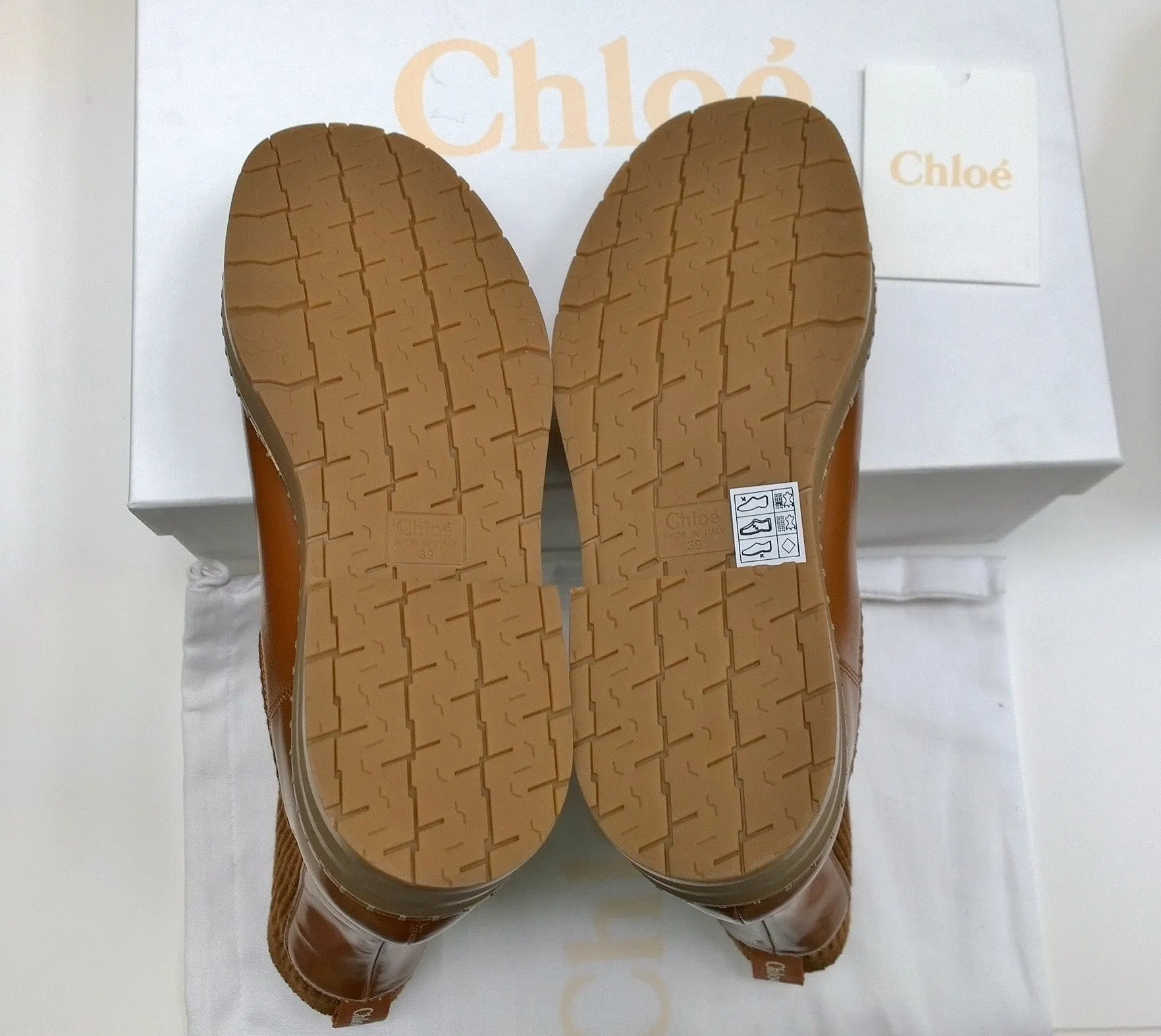 Chlo Noua Caramel Leather Ankle Boots