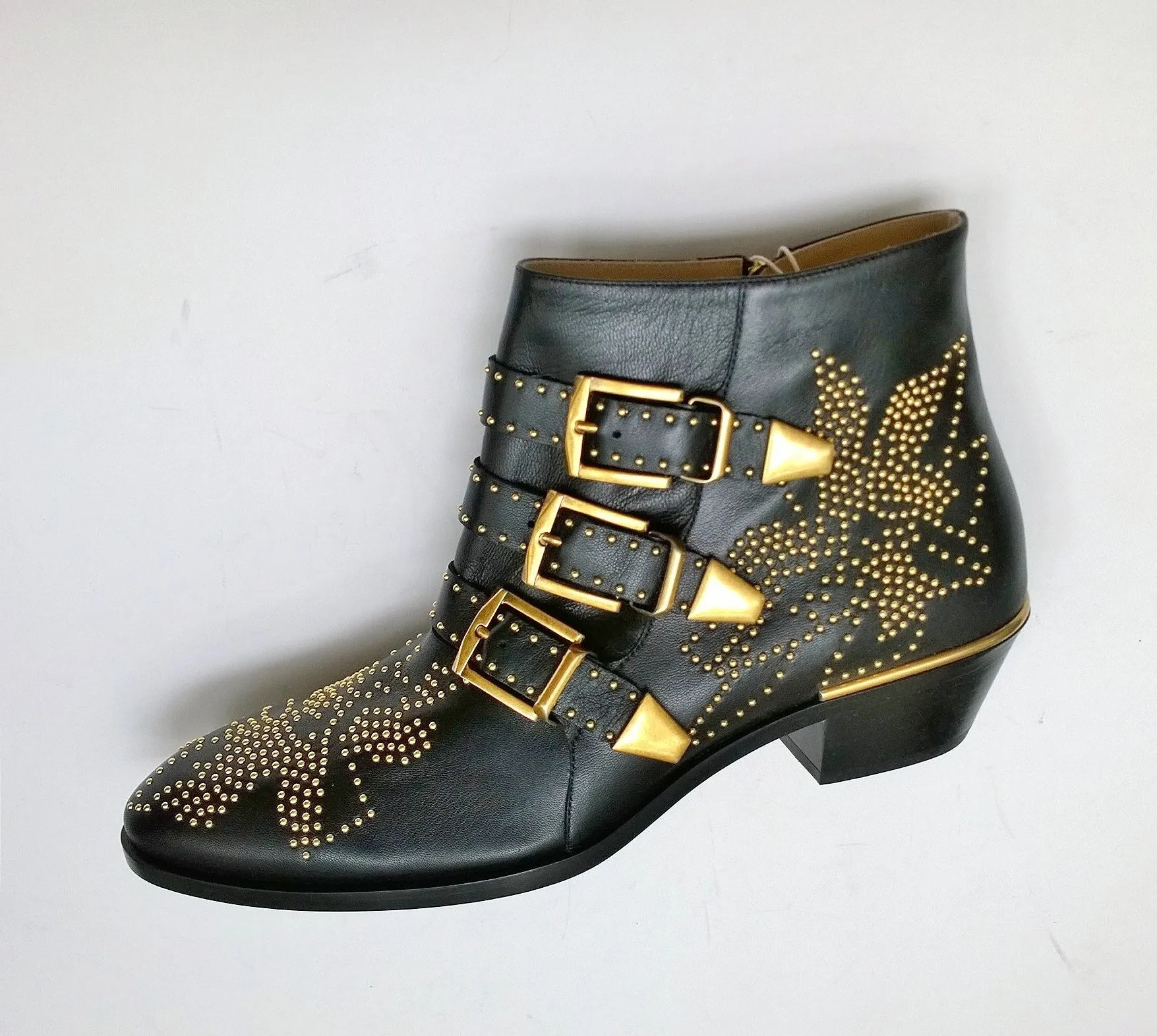 Chlo Susanna Black Leather Ankle Gold Studs Buckle Boots Studded New in Box