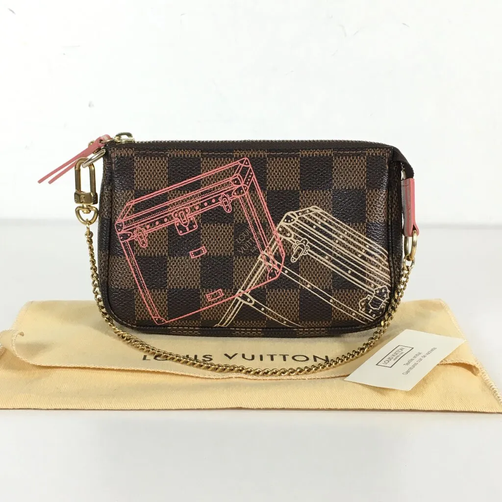 Louis Vuitton Mini Pochette Accessories